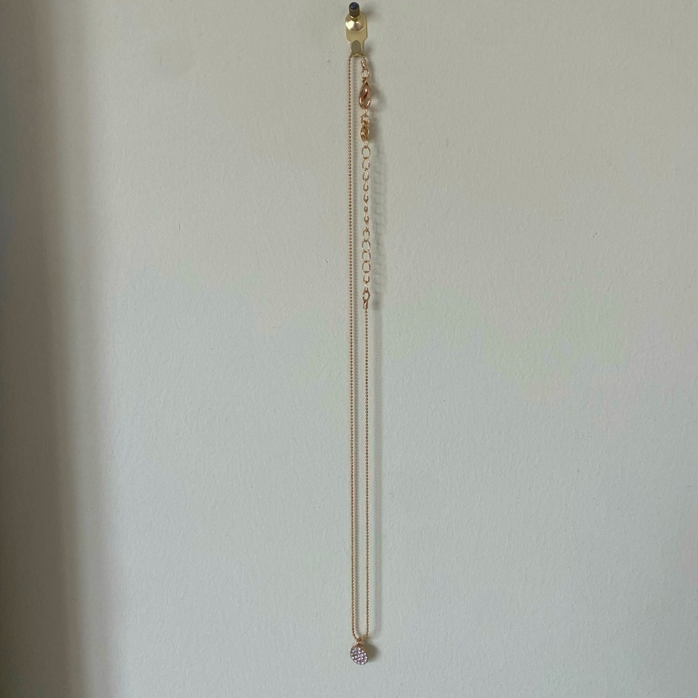 Gold necklace with circle charm